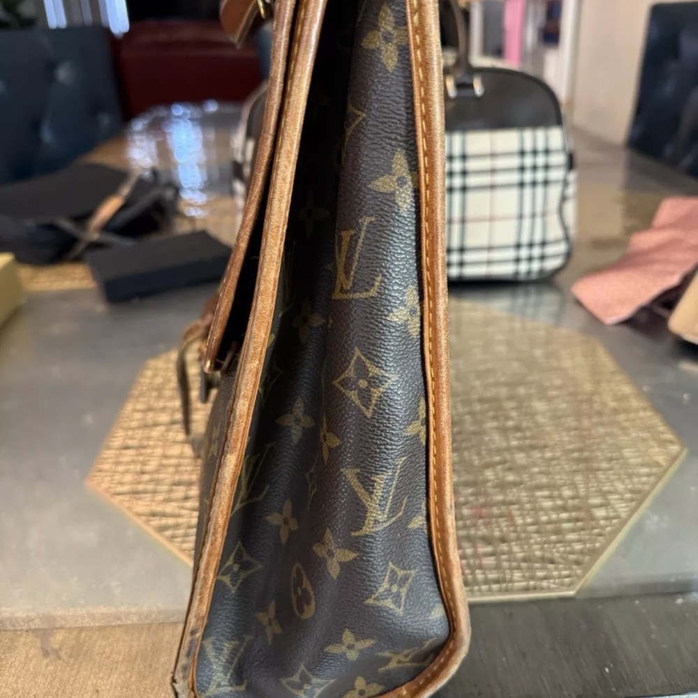 LOUIS VUITTON Monogram Beverly GM Briefcase - Picture 9 of 11